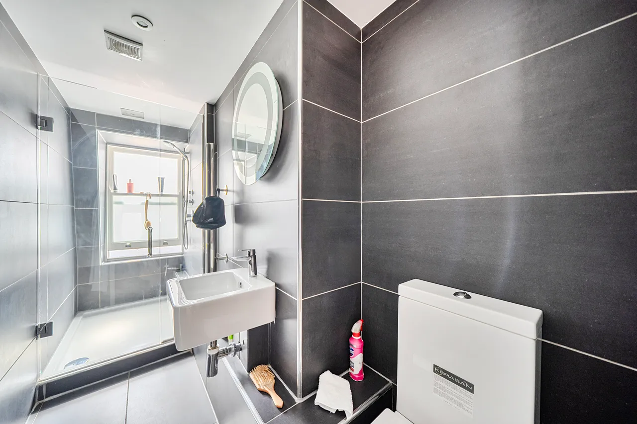 Flat 6, 22 Eaton Square, London, photo 6