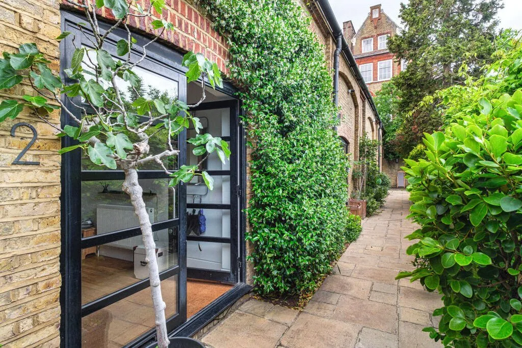 All Saints Close, London, SW8, photo 19