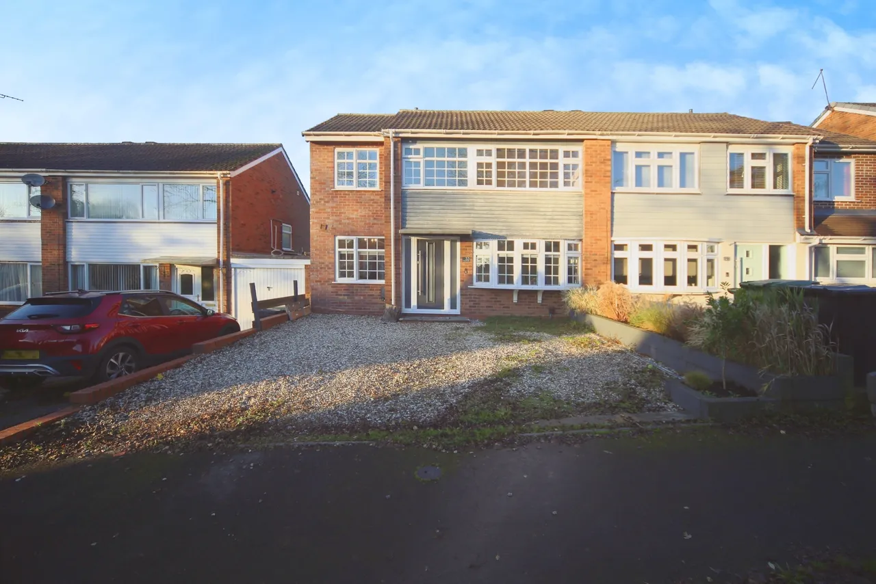 4 bed house for sale, Cheswick Close, Redditch, B98