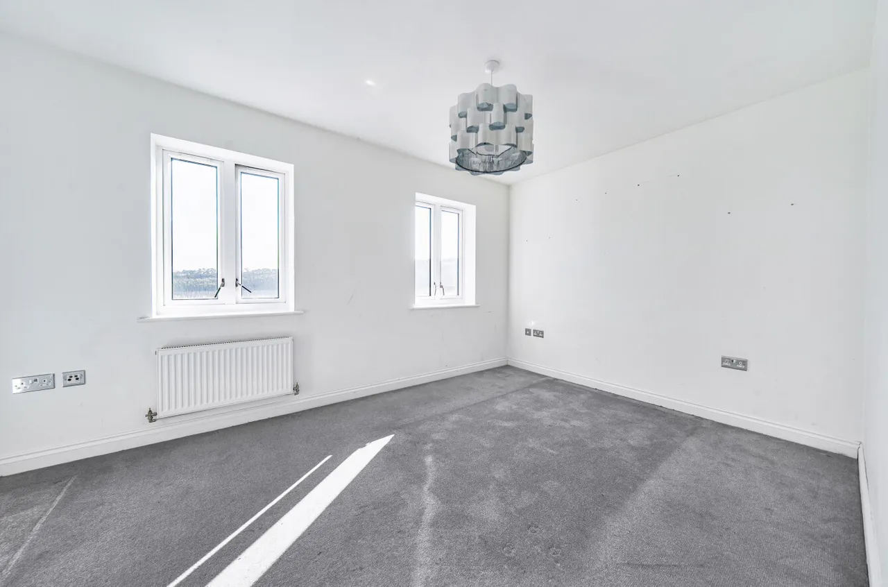 Norman Lane, Castle Hill, DA10, photo 15