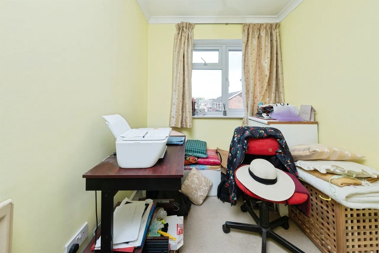 Swift Close, Newport Pagnell, MK16, photo 11