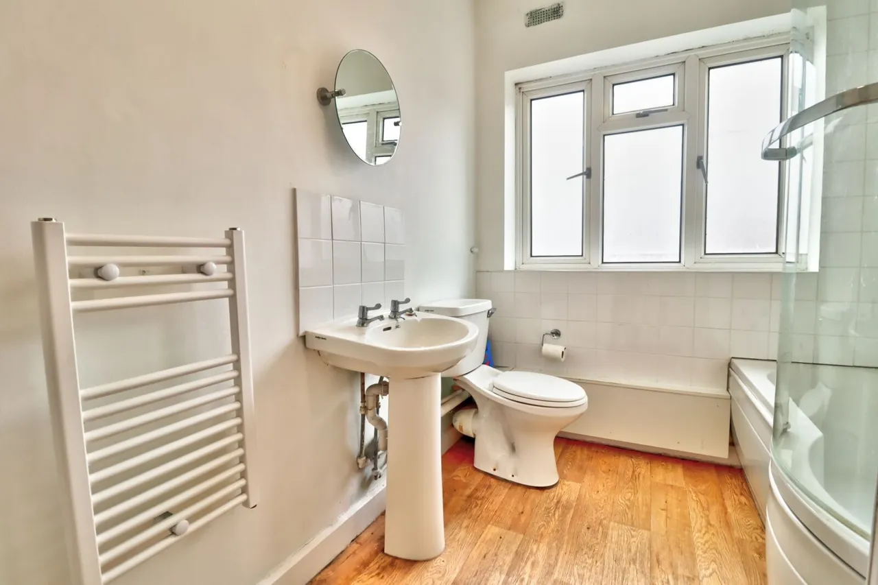 Crendon Street, High Wycombe, HP13, photo 4