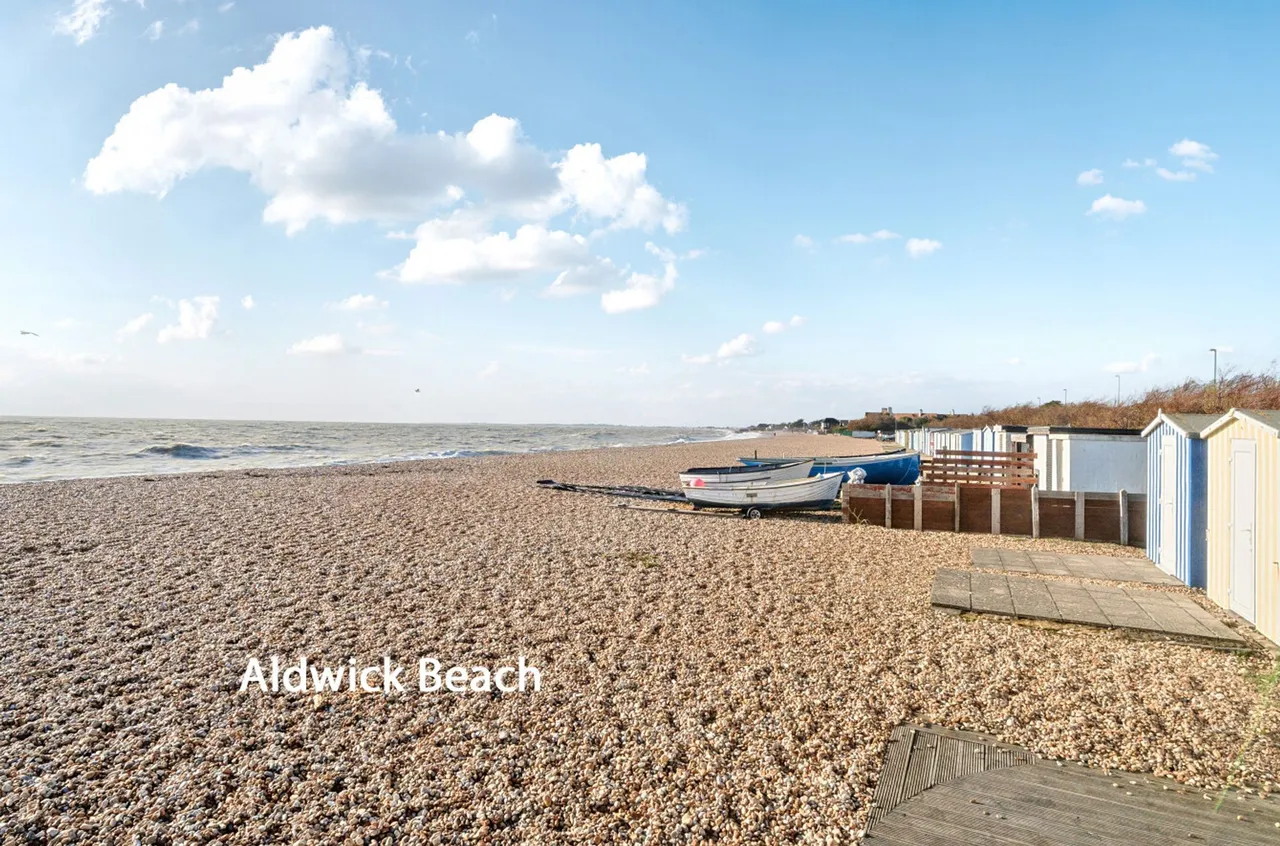 Nyewood Place, Bognor Regis, PO21, photo 9