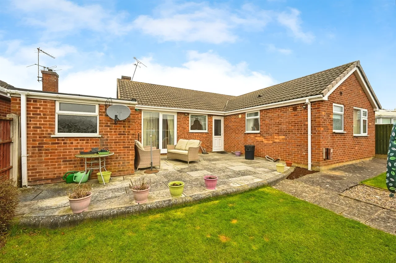 Elvaston Road, North Wingfield, S42, photo 5