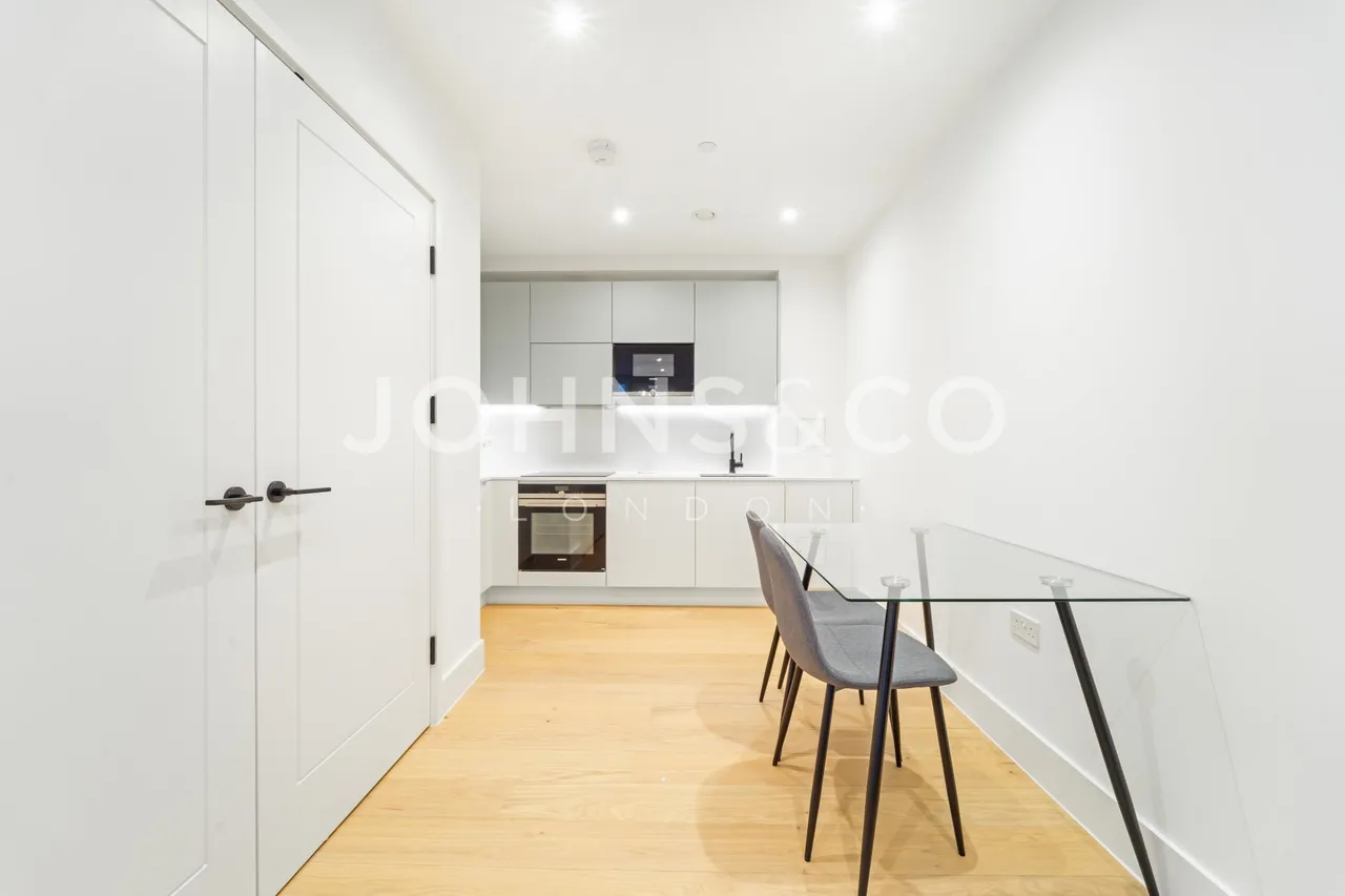 Verdo, Kew Bridge, TW8, photo 3