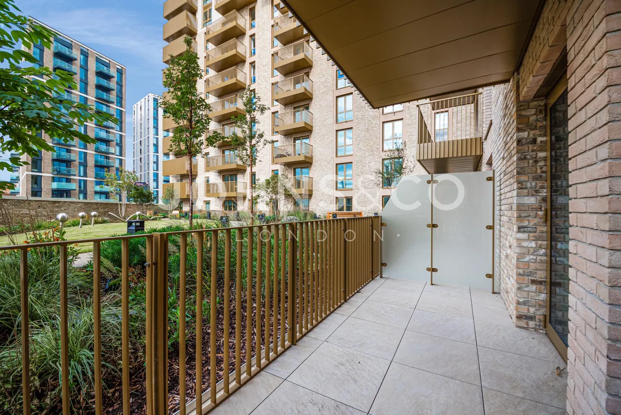 Verdo, Kew Bridge, TW8, photo 2