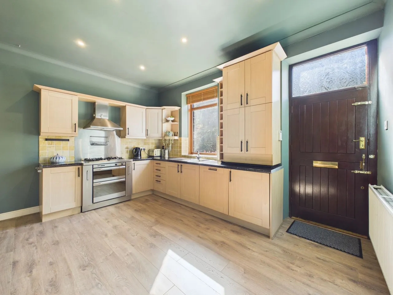 Warrington Terrace, Huddersfield, HD7, photo 4