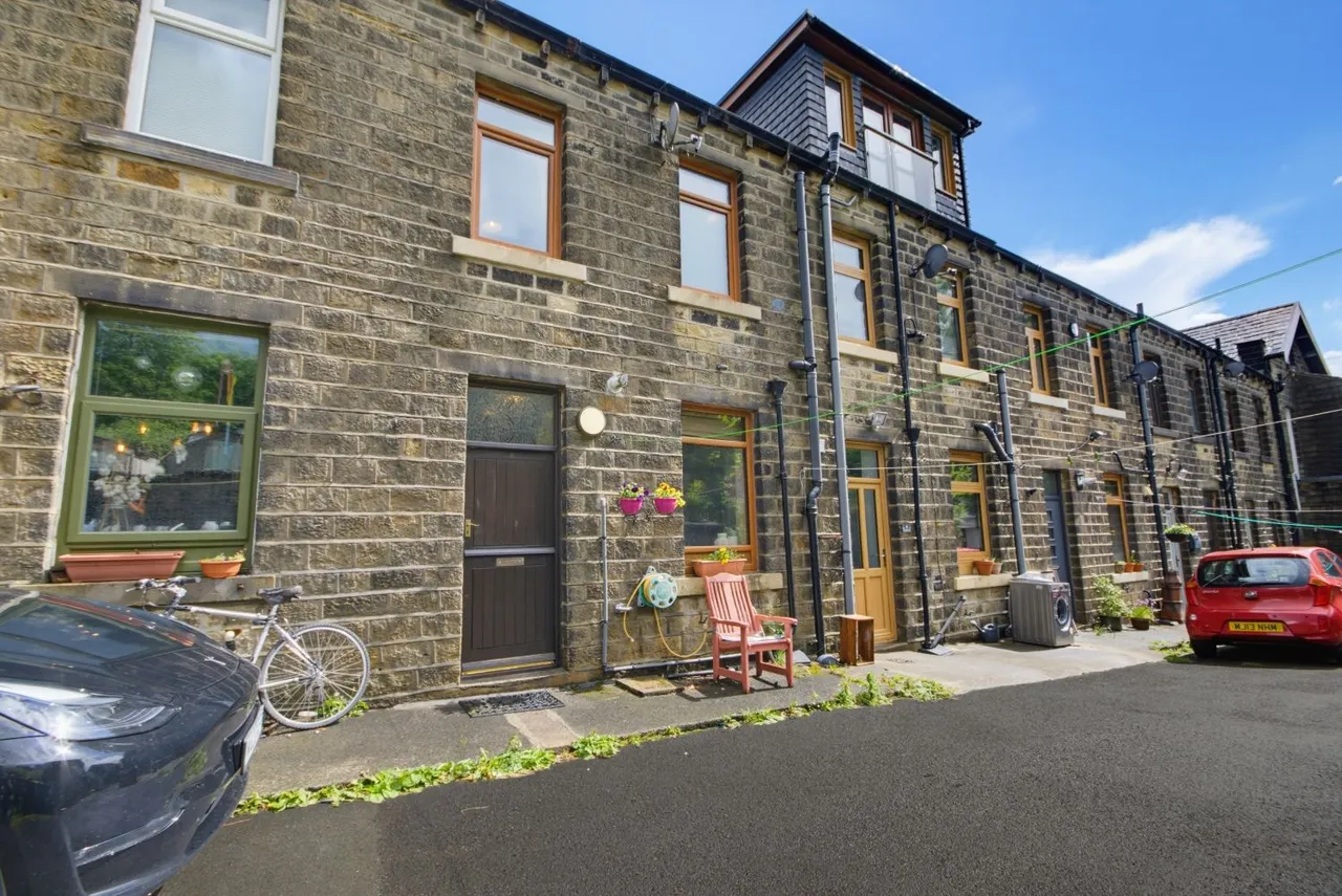 Warrington Terrace, Huddersfield, HD7, photo 18
