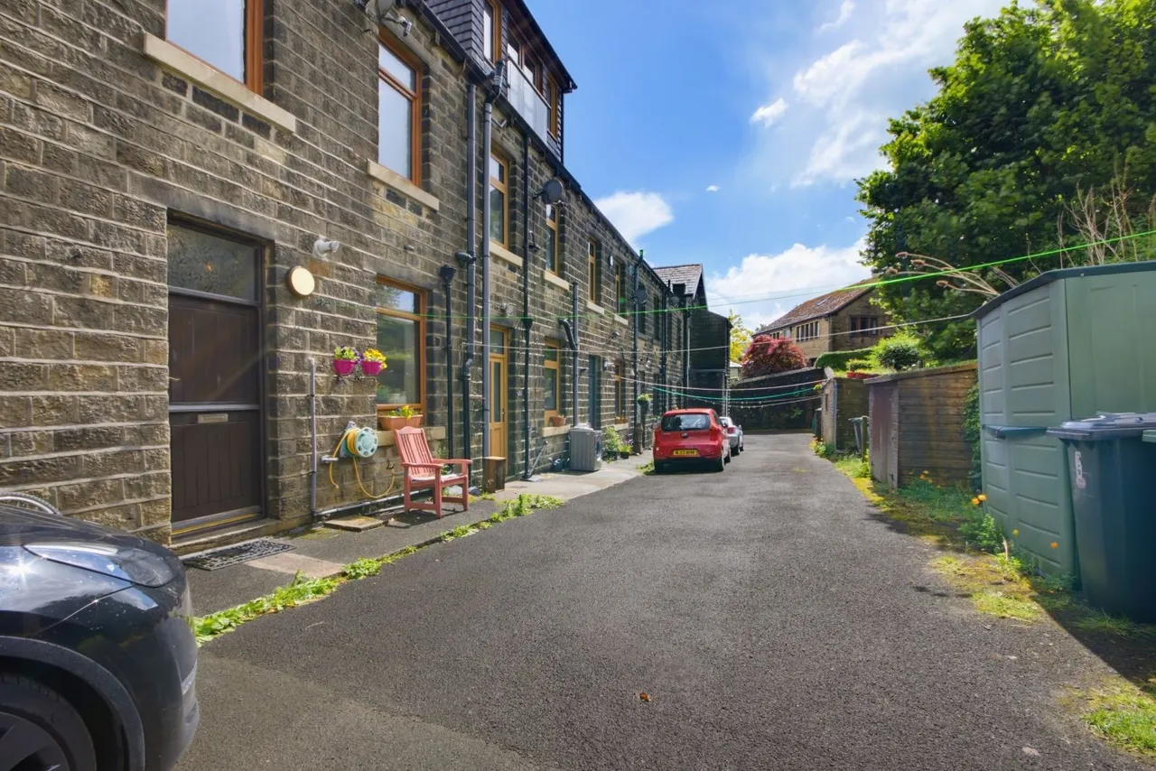 Warrington Terrace, Huddersfield, HD7, photo 19