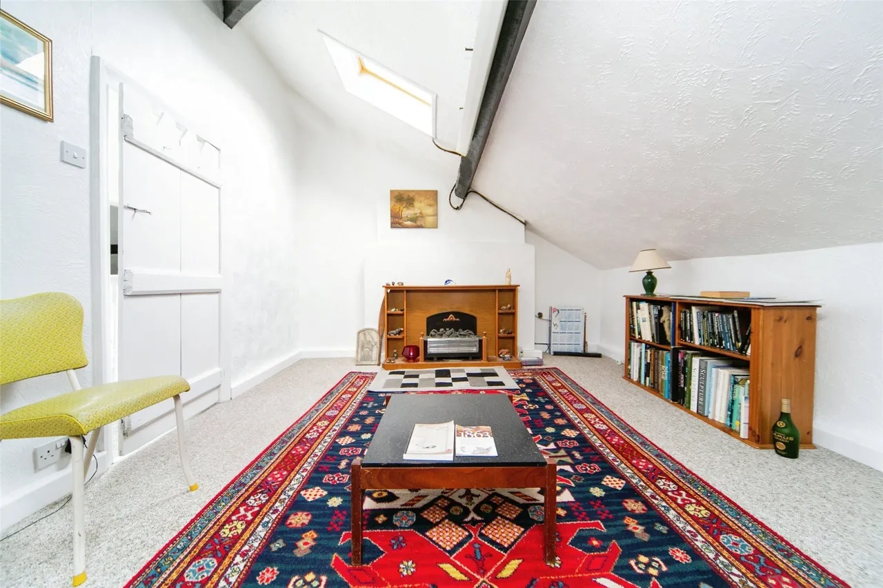 Palm Grove, Prenton, CH43, photo 14