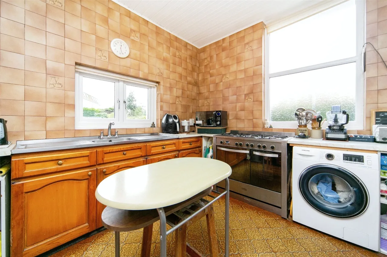 Palm Grove, Prenton, CH43, photo 12