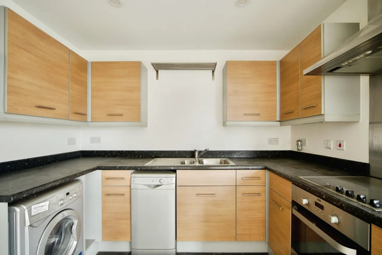 Coppermill Heights, Mill Mead Road, London, N17, photo 9