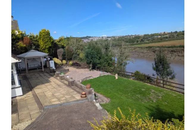 Caerleon Road, Newport, photo 3