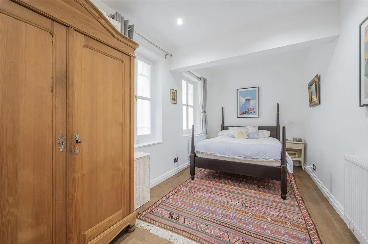 Buckland Crescent, Belsize Park, NW3, photo 12