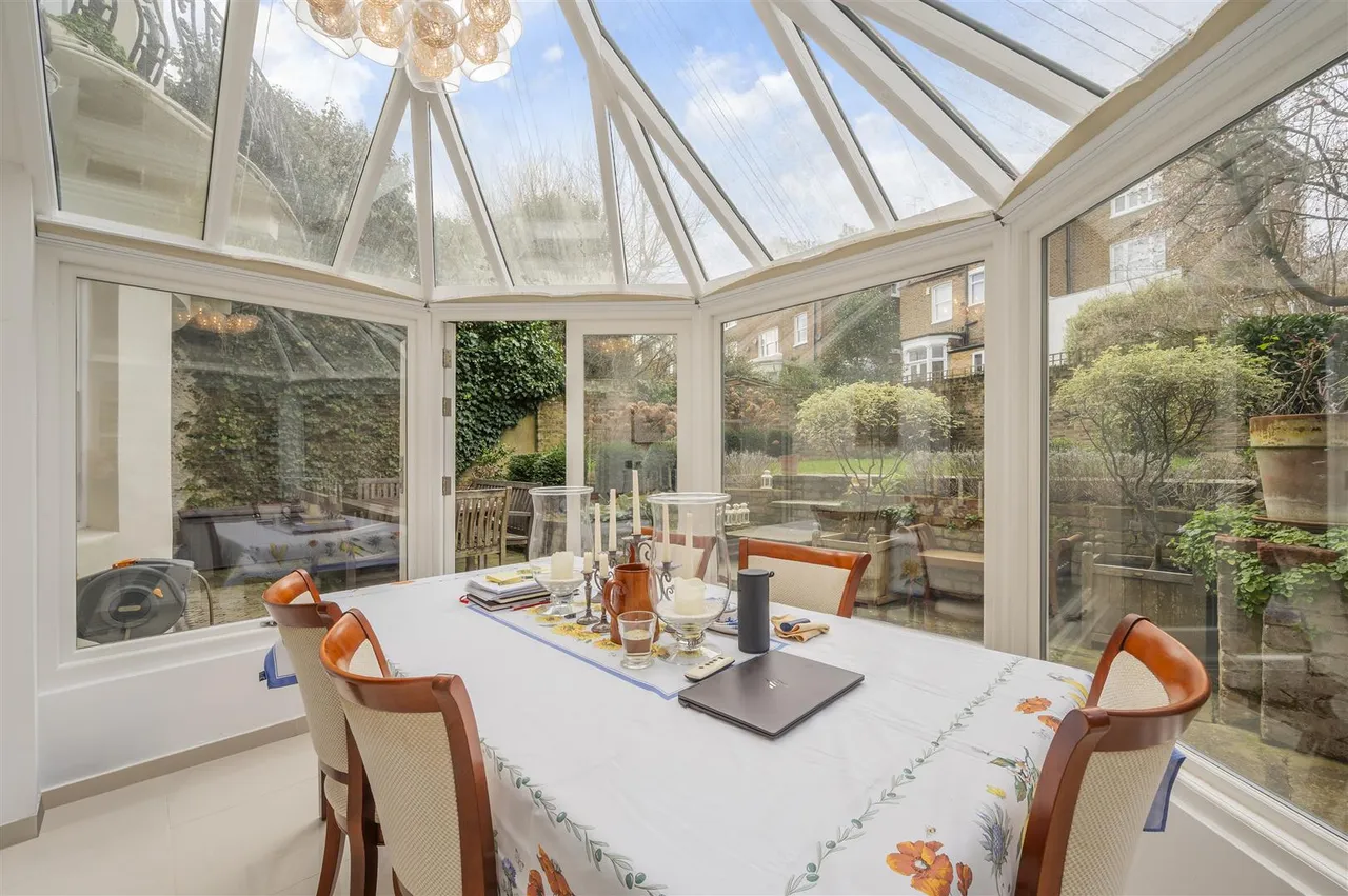 Buckland Crescent, Belsize Park, NW3, photo 8