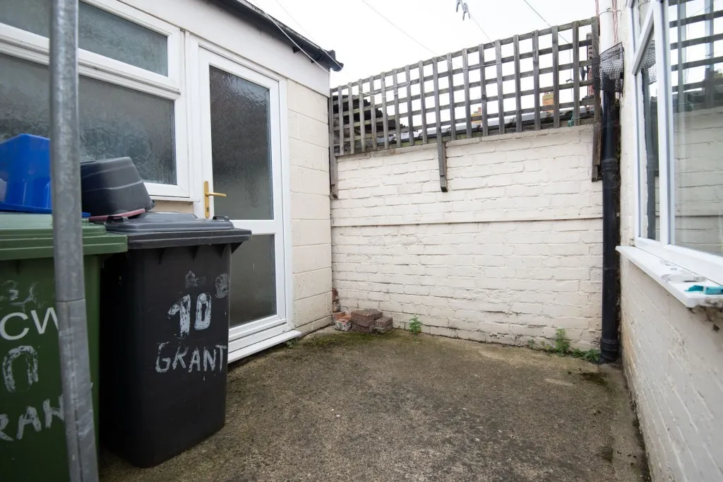 Grant Road, Wellingborough, NN8, photo 18