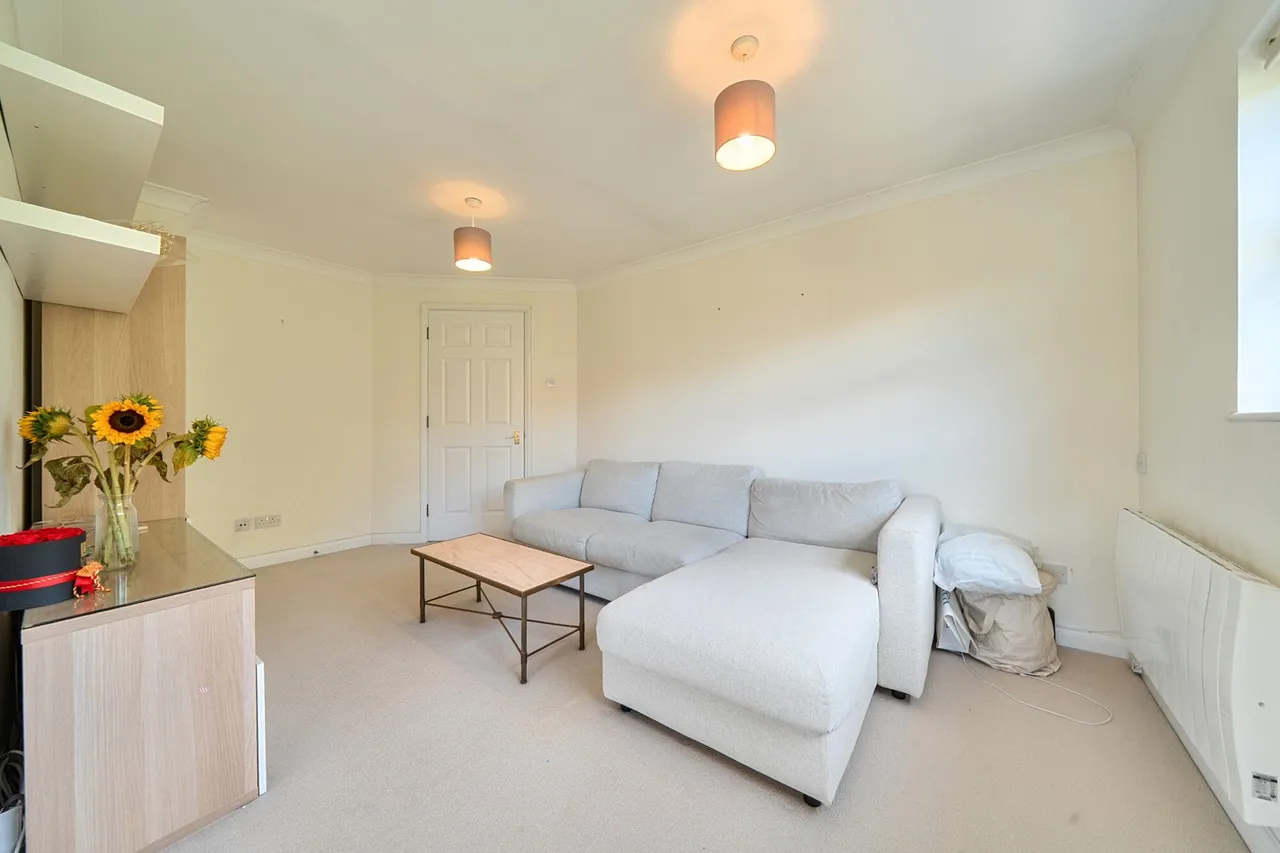 Grenard Close, SE15, photo 10
