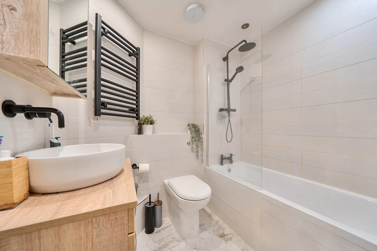 Grenard Close, SE15, photo 7