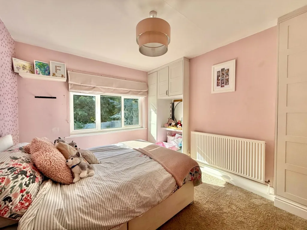 Wetherby ~ Foxhill, LS22, photo 19
