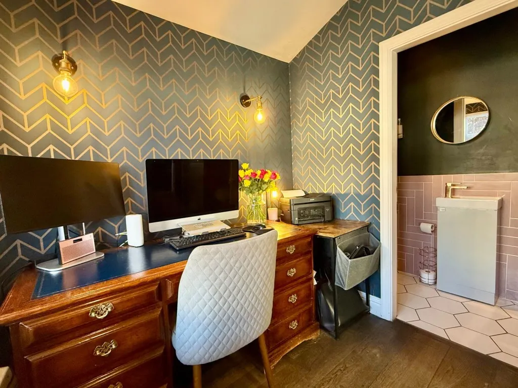 Wetherby ~ Foxhill, LS22, photo 5