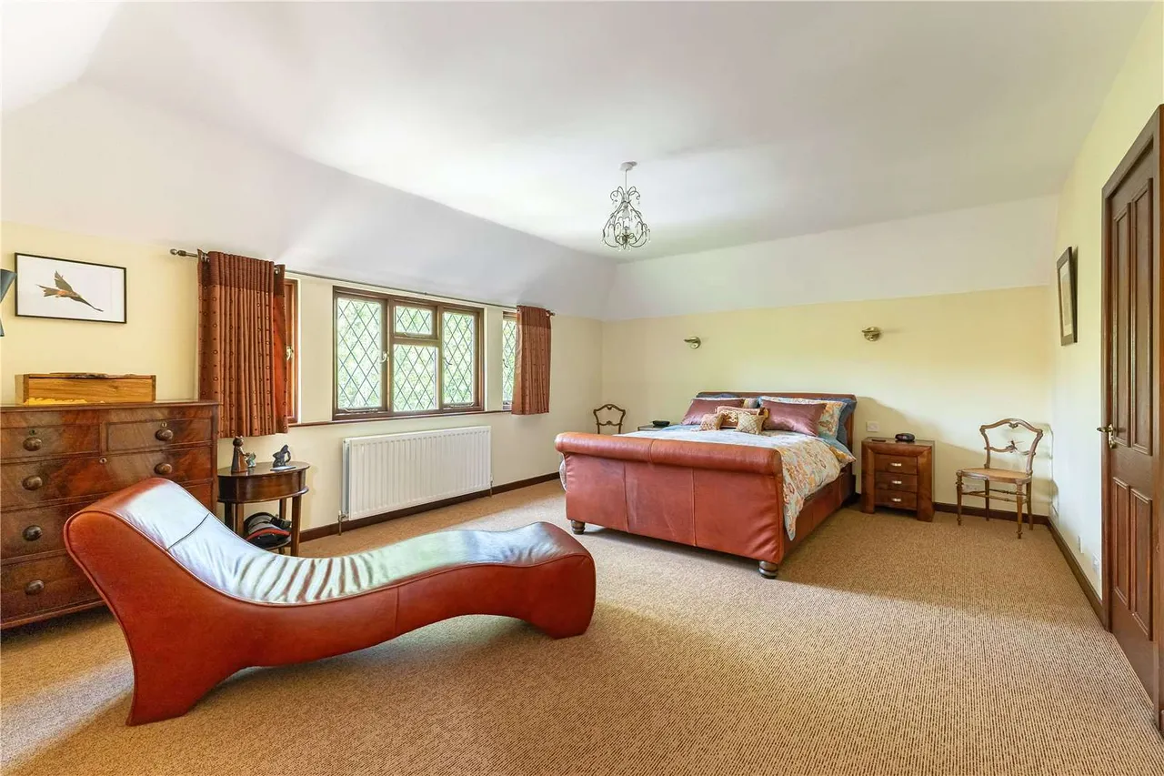 Marford Road, Wheathampstead, St. Albans, Hertfordshire, AL4 8AY, photo 11
