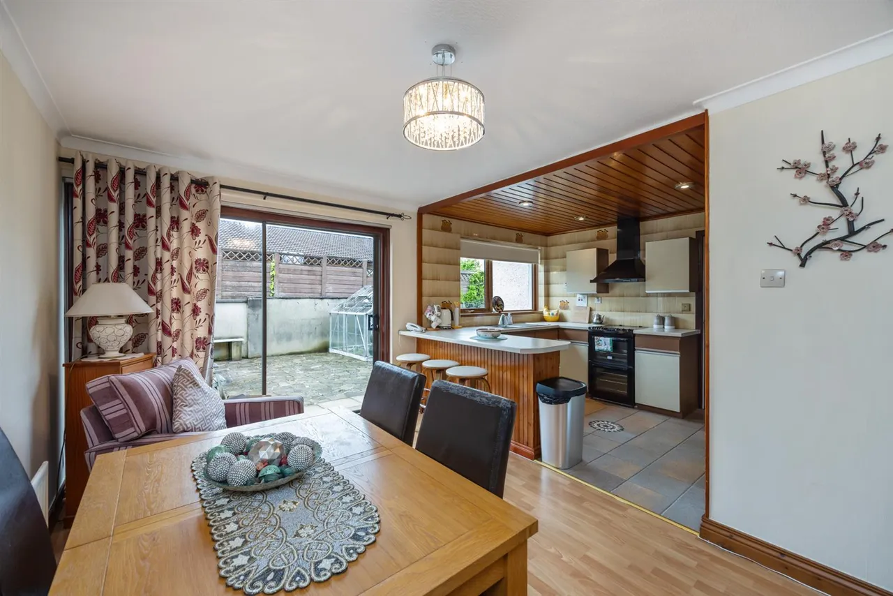 Glennor Crescent, Carryduff, BT8, photo 9
