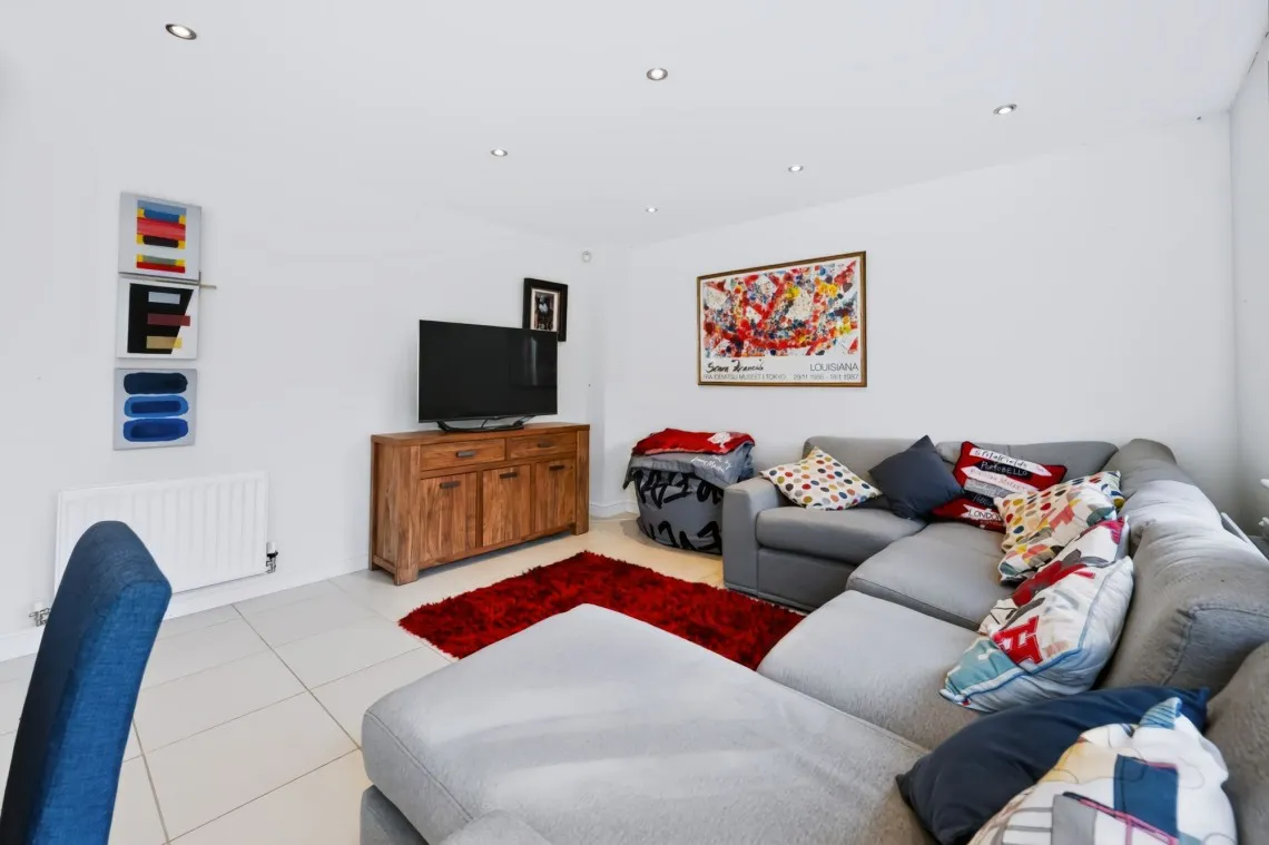 Stone Mason Crescent, Ormskirk, L39, photo 13