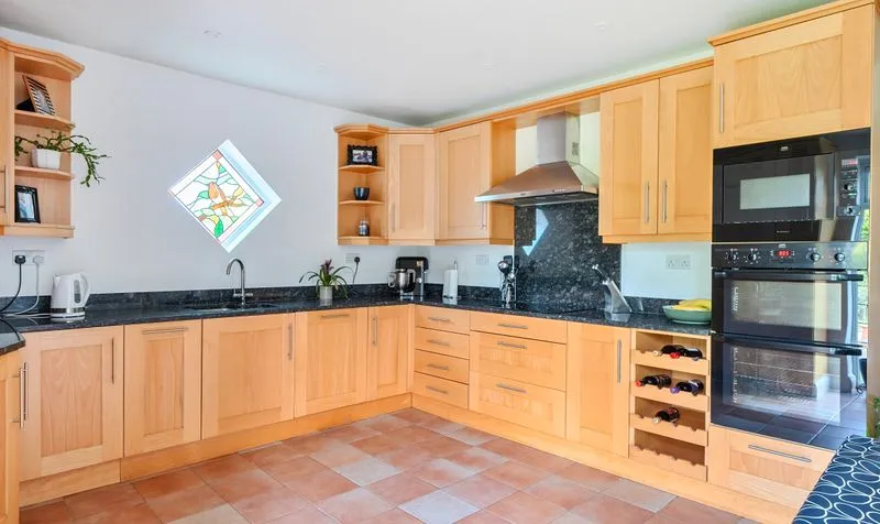 Christ Church Road, Epsom, KT19, photo 4