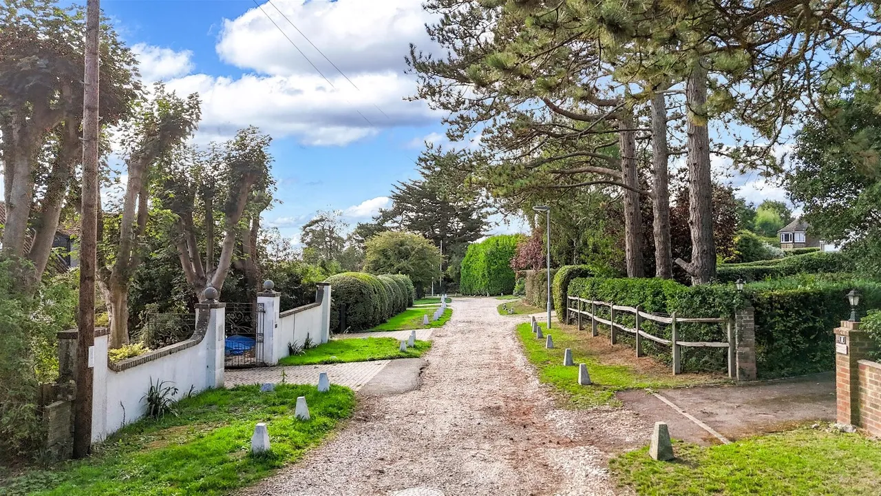 Heather Lane, Worthing, photo 22