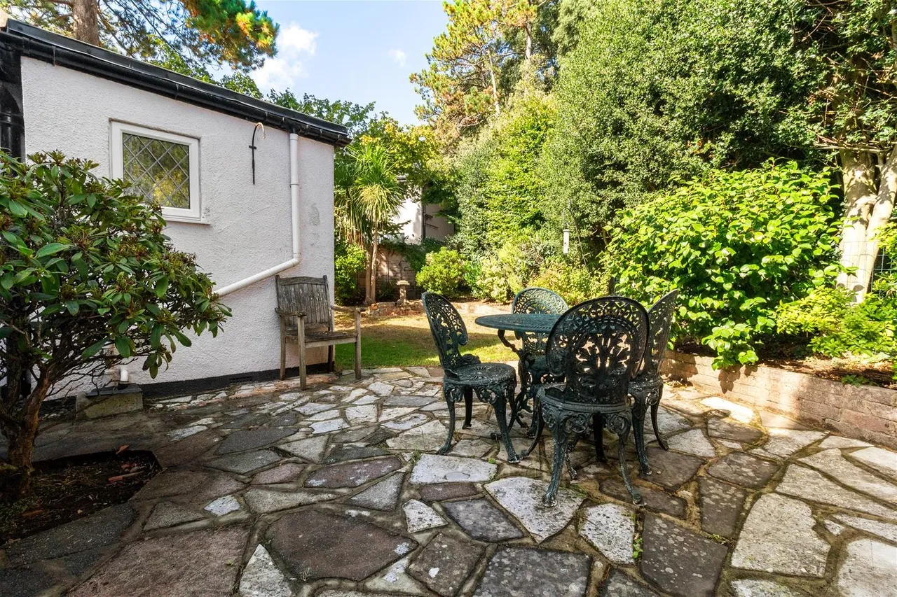 Heather Lane, Worthing, photo 19