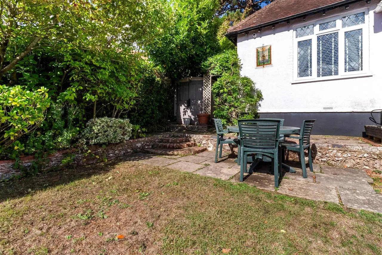 Heather Lane, Worthing, photo 38