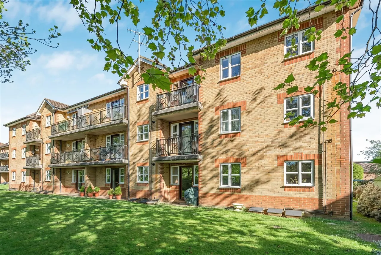 Elliotts Way, Caversham, RG4, photo 8