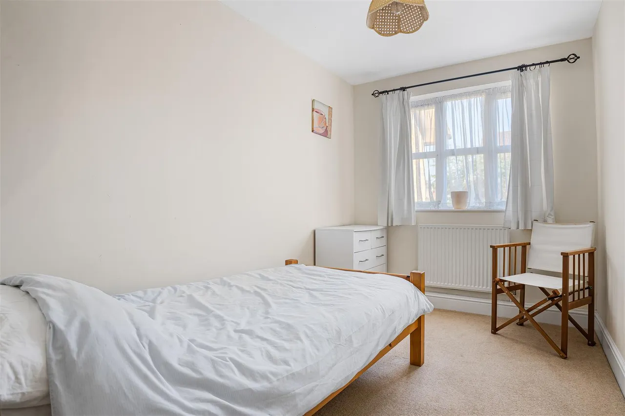 Elliotts Way, Caversham, RG4, photo 10