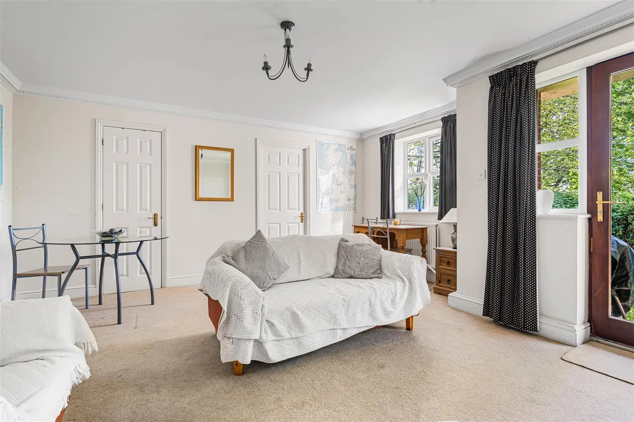 Elliotts Way, Caversham, RG4, photo 4