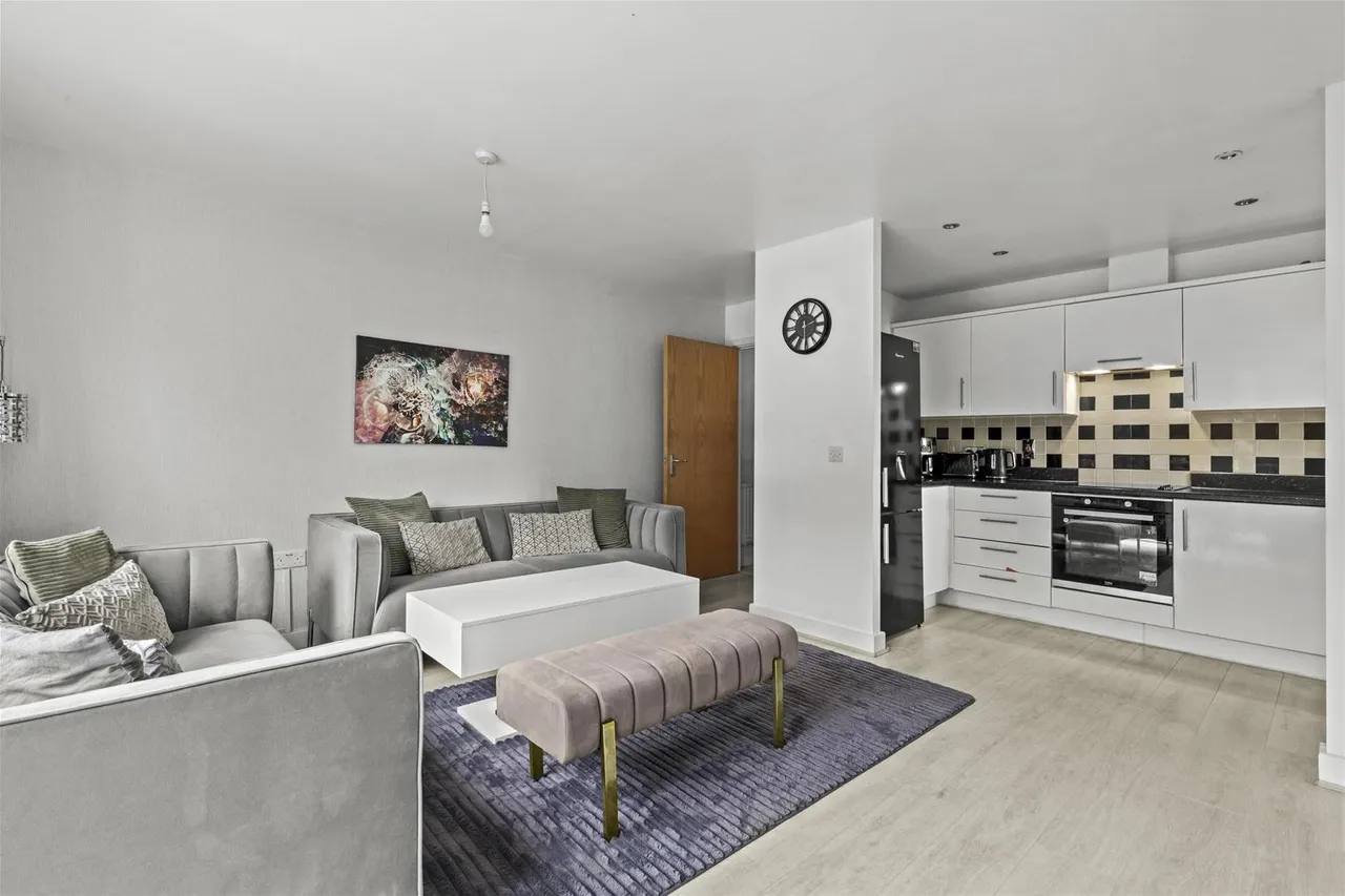 Micklefield Road, High Wycombe, HP13, photo 3