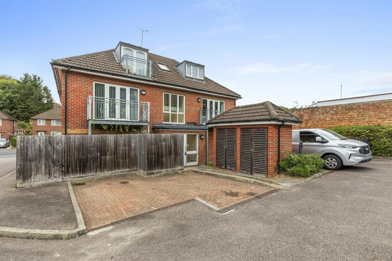 Micklefield Road, High Wycombe, HP13, photo 12