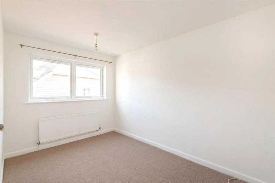 Church Road, Bishopstoke, SO50, photo 6