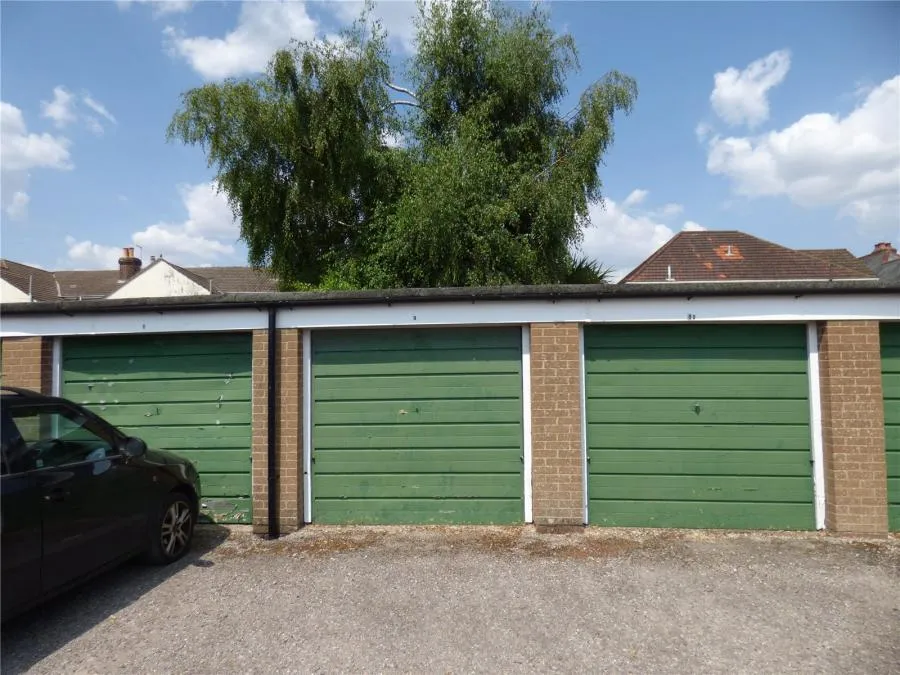 Church Road, Bishopstoke, SO50, photo 11