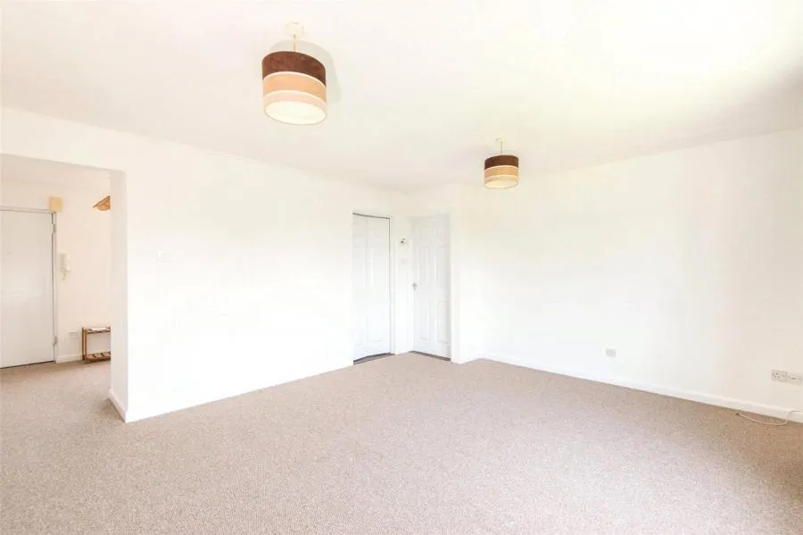 Church Road, Bishopstoke, SO50, photo 2