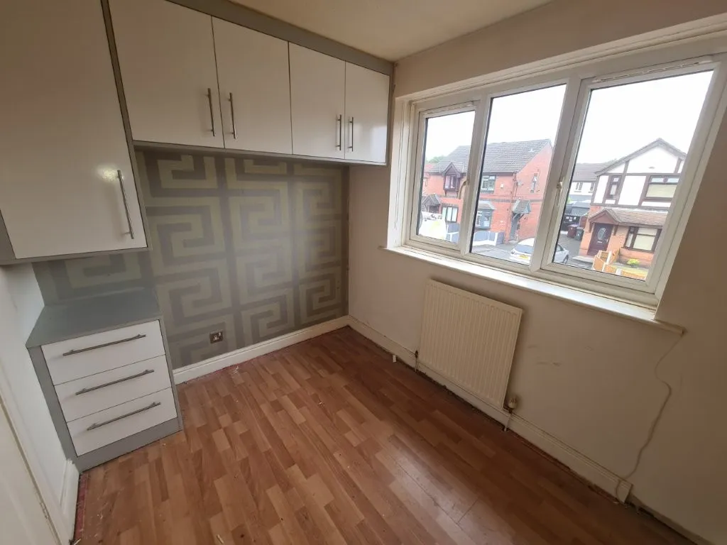 Innis Avenue, Newton Heath, M40, photo 6