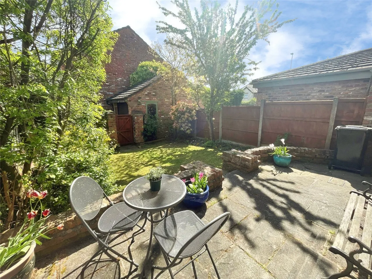 Tudor Green, Wilmslow, Cheshire, SK9, photo 6