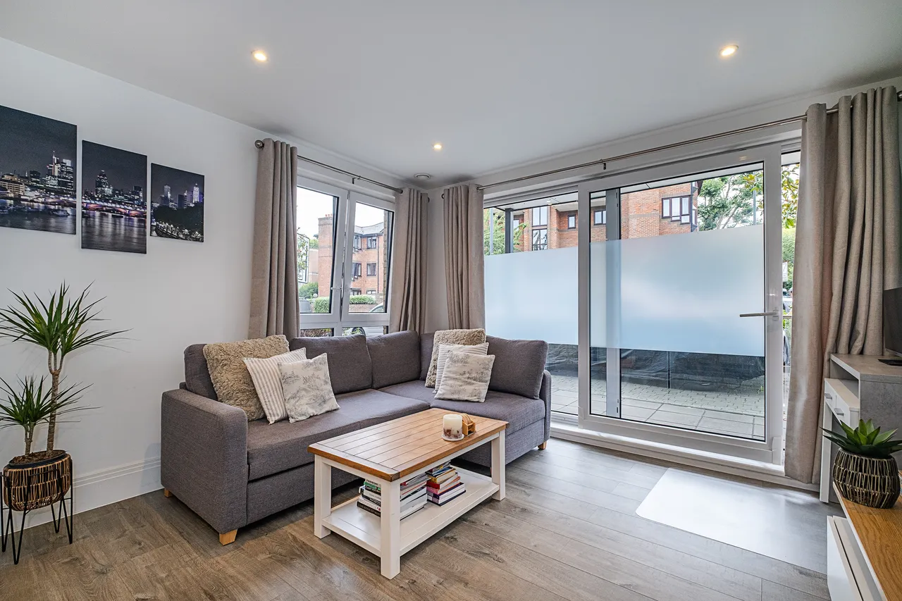 Worple Road, London, SW20, photo 7