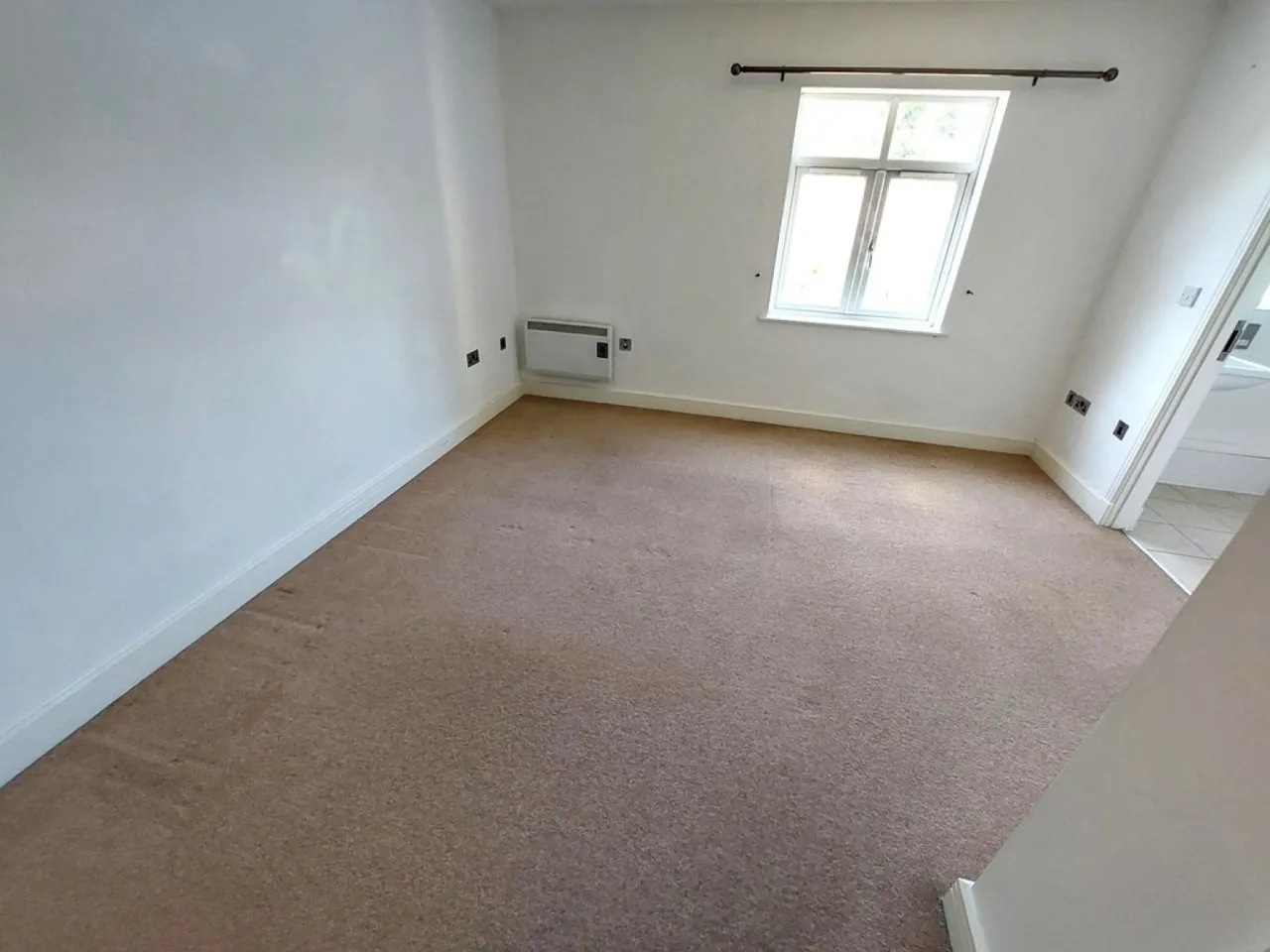 Thorndyke Gardens, Prestwich, M25, photo 12