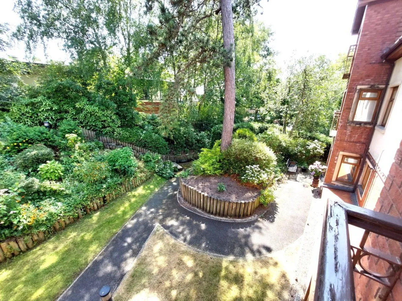 Thorndyke Gardens, Prestwich, M25, photo 9