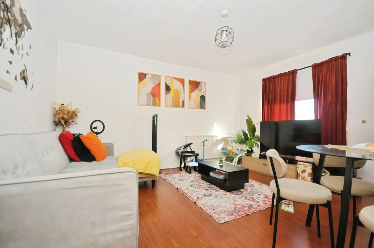 Howard Road, London, SE25, photo 2