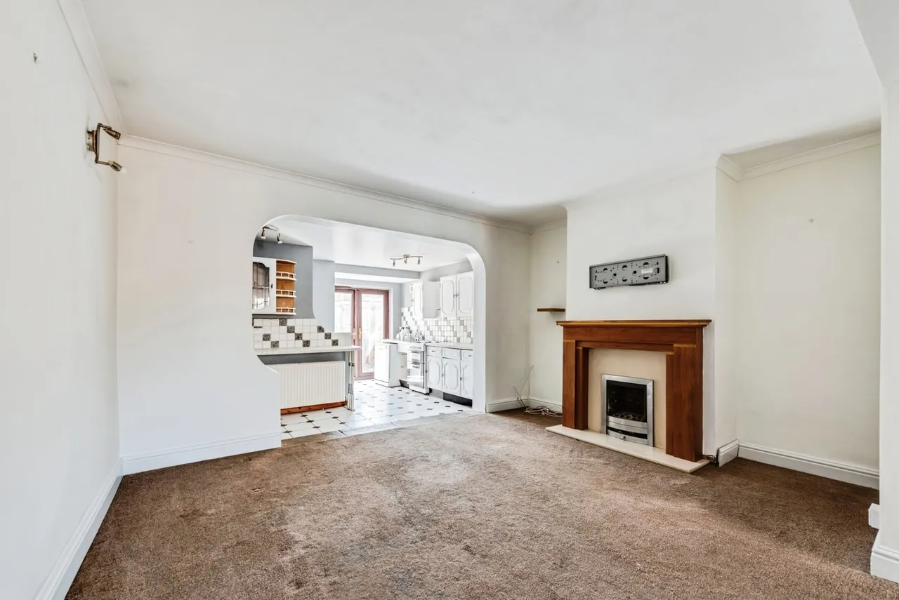 Florence Street, Swindon, Wiltshire, SN2, photo 3