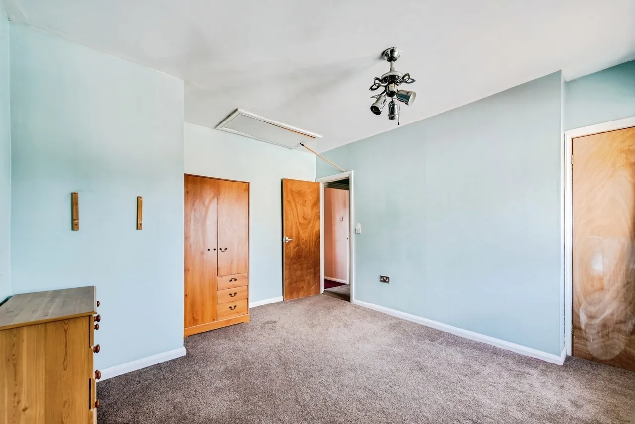 Florence Street, Swindon, Wiltshire, SN2, photo 9