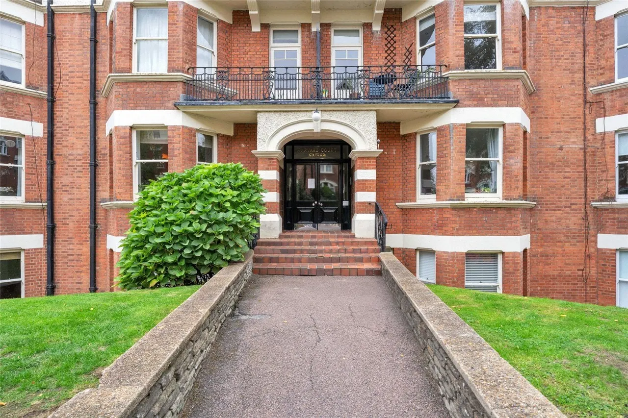Honeybourne Road, London, NW6, photo 13