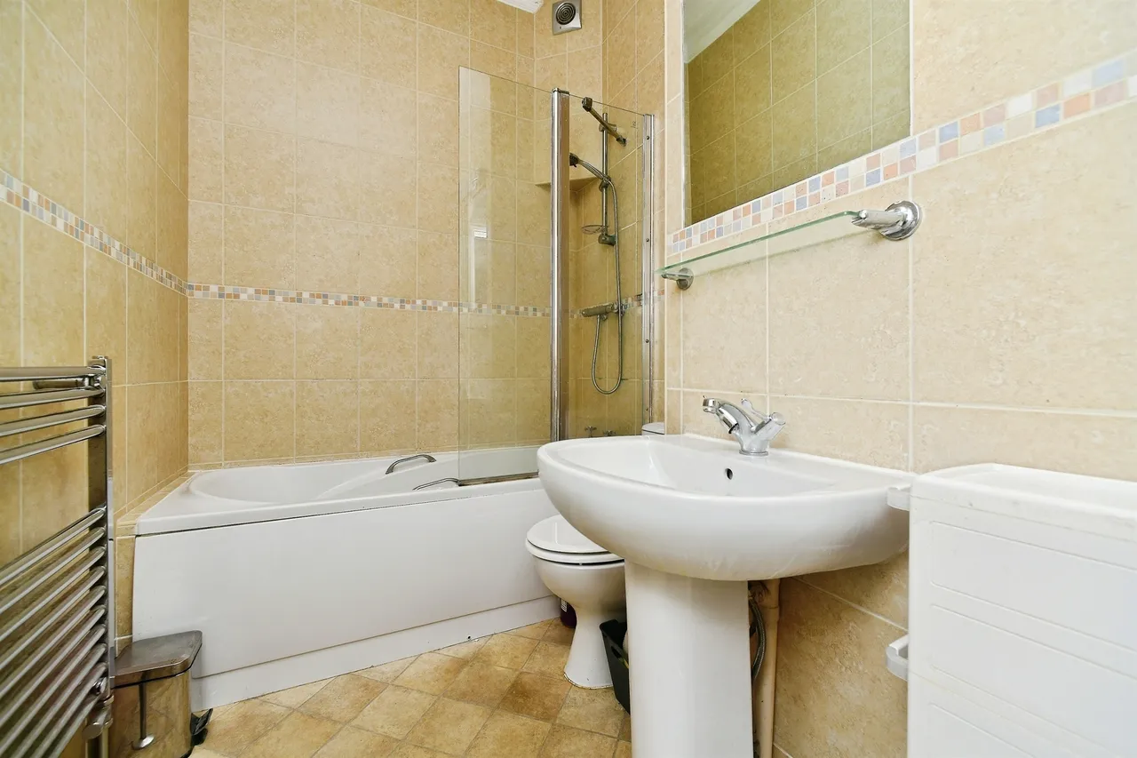 Lauriston Road, Brighton, photo 8
