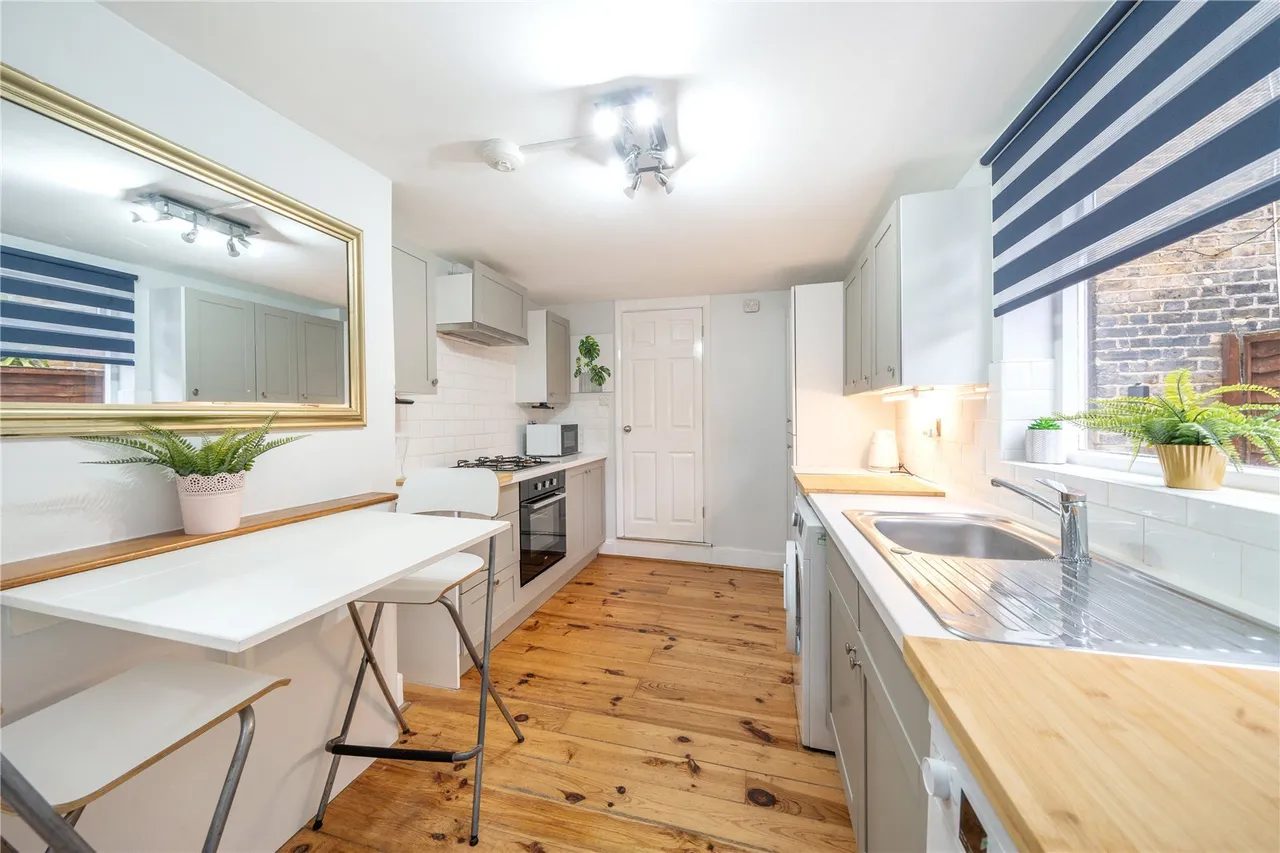Balaclava Road, SE1, photo 19